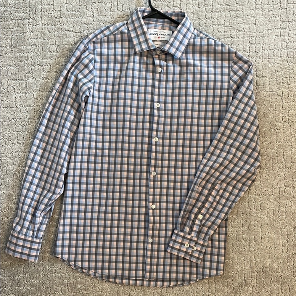 Mizzen+Main Blue, Light Pink and Grey Performance Dress Shirt Versatile Elegance